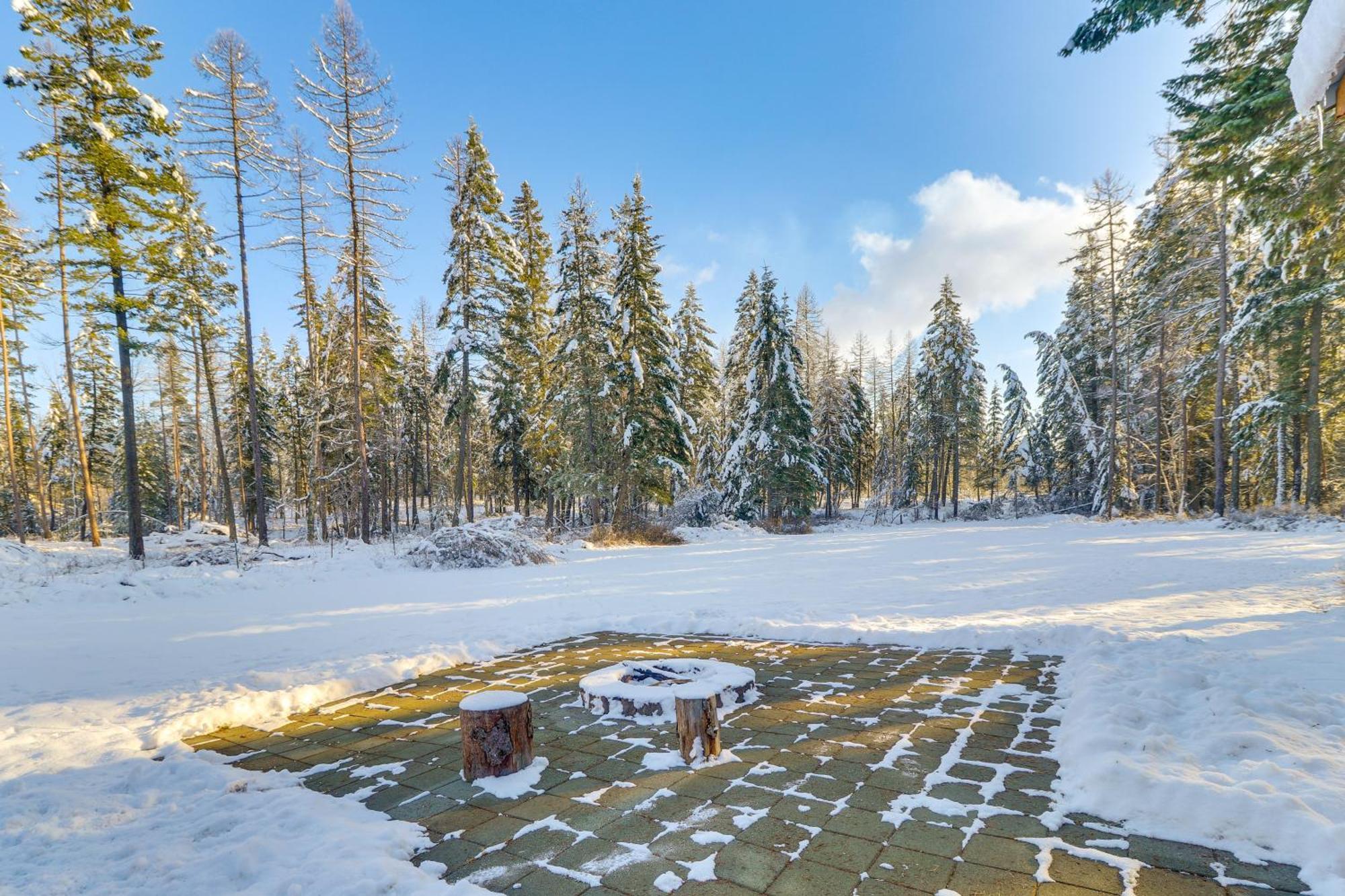 Columbia Falls Private Retreat Pool Table And Deck! 외부 사진